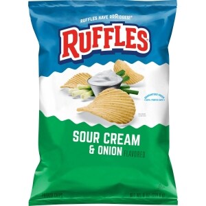 Ruffles Sour Cream & Onion Flavored Potato Chips 8 oz